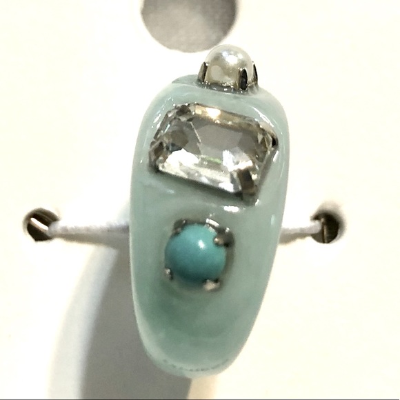 💍 EXPRESS chunky Resin Rhinestone Embellished Ring Turquoise size 6 NWT 🛍 - Picture 3 of 10
